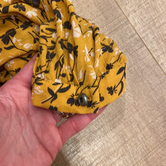 Anthropologie Maeve holiday Christmas peplum blouse super cute boho - Picture 5 of 5